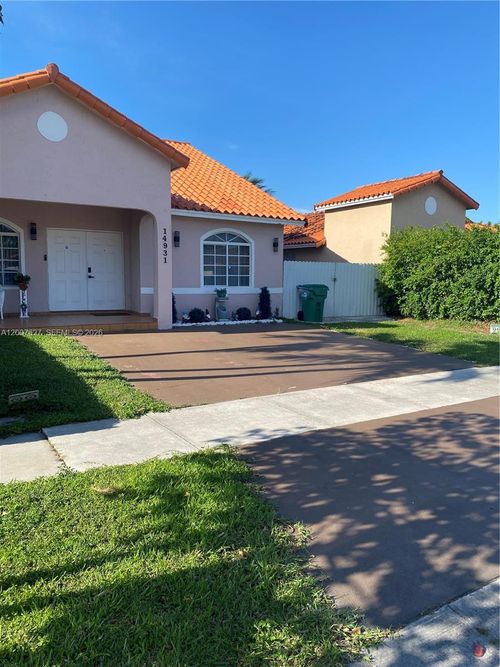 14931 Sw 36th Ter, Miami, FL, 33185-3926 | Card Image