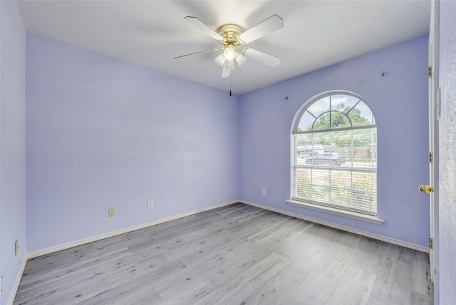 715 Mockingbird St, House other with 3 bedrooms, 2 bathrooms and null parking in Bonham TX | Image 12