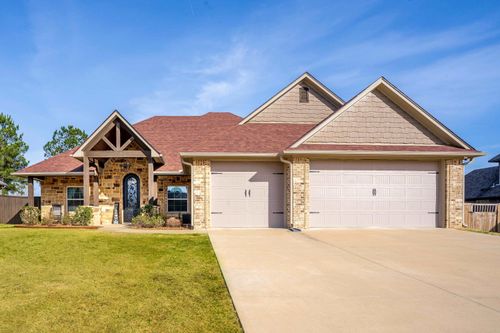 213 Saddle Brook Cir, Hallsville, TX, 75650-7702 | Card Image