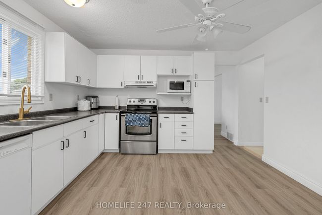 203 Somerville St, House other with 4 bedrooms, 4 bathrooms and 4 parking in Tecumseh ON | Image 11