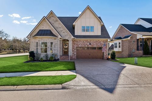 301 Timber Ln, Lebanon, TN, 37087-2167 | Card Image