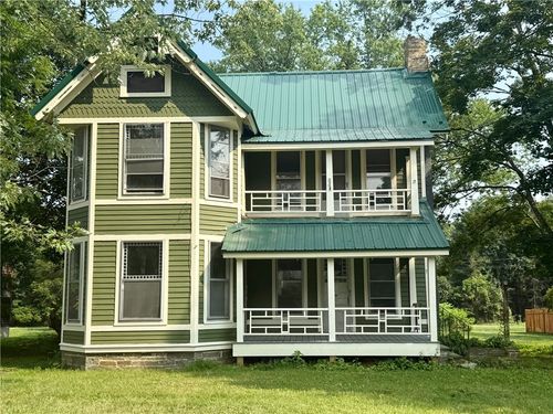 12 Front St, Van Etten, NY, 14889-9703 | Card Image