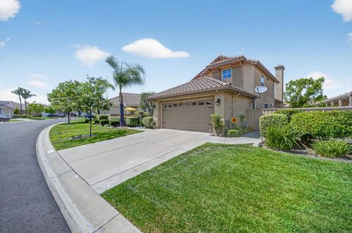 40455 Via Tapadero, Murrieta, CA, 92562 | Card Image