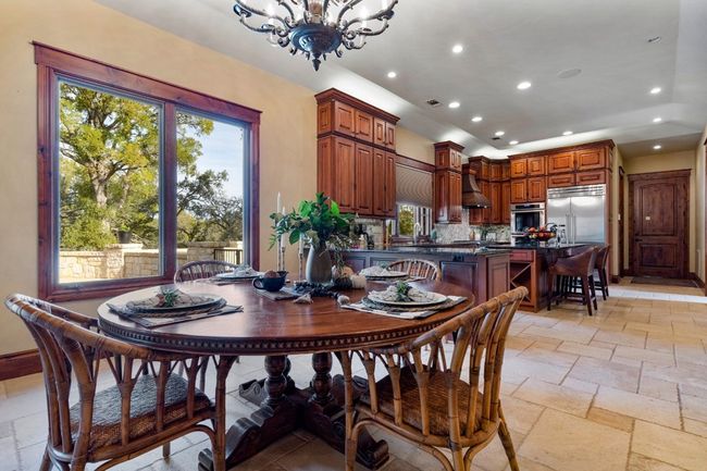 170 Goose Landing Way, Home with 5 bedrooms, 6 bathrooms and 3 parking in Harper TX | Image 19