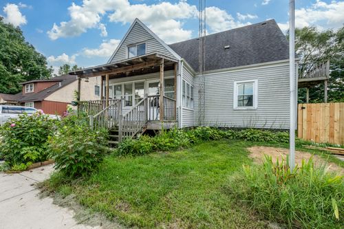 418 E Linden St, Hartford, MI, 49057-1117 | Card Image