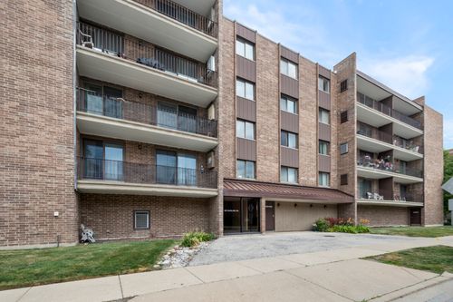 404-828 Graceland Ave, Des Plaines, IL, 60016-6425 | Card Image