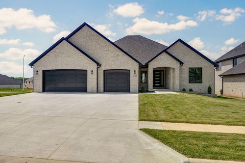 2124 N Silver Charm Ave, Springfield, MO, 65802-6076 | Card Image