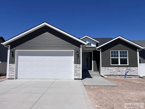 1068 Alpine Ave, Chubbuck, ID, 83202-1053 | Card Image