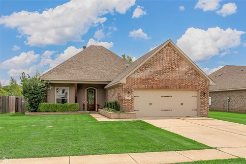 206 Jamestowne Blvd, Benton, LA, 71006-1004 | Card Image