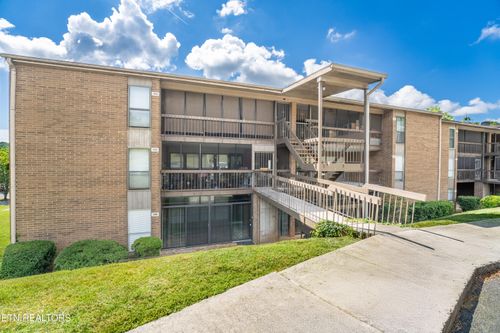 b169-500 Berlin Dr, Knoxville, TN, 37923-5673 | Card Image