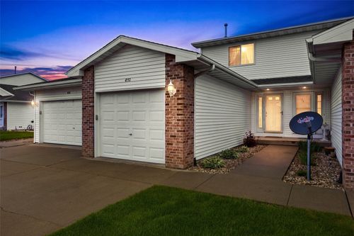 4530 Teal Ct, Marion, IA, 52302-6253 | Card Image