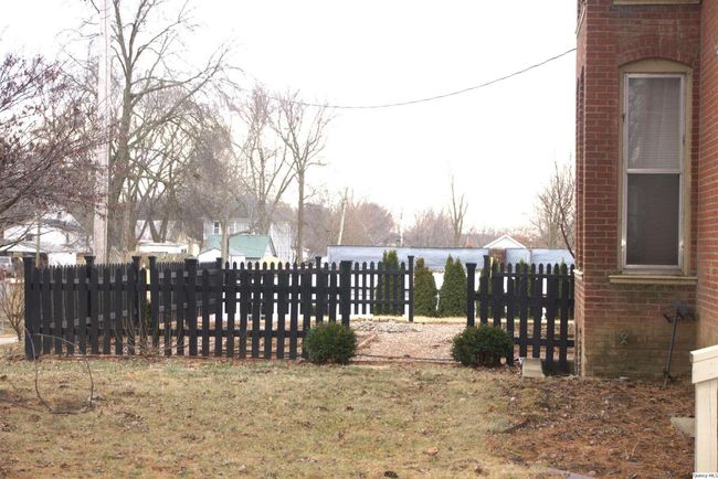 286 Williams St, House other with 4 bedrooms, 2 bathrooms and 1 parking in Barry IL | Image 5