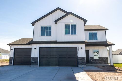 556 Sydney Dr, Idaho Falls, ID, 83401-3088 | Card Image