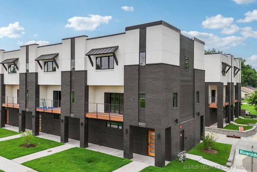 3755-3755 Riverside Dr, Tulsa, OK, 74105-3019 | Card Image