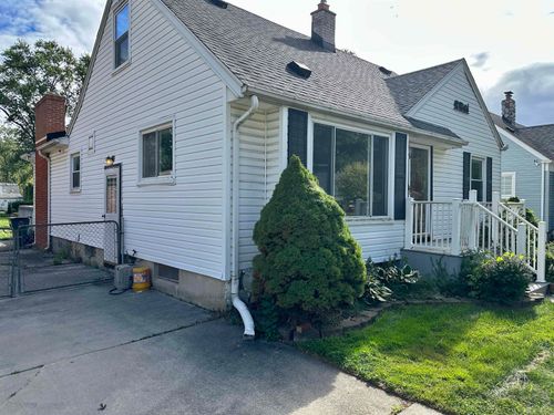 1048 Coolidge Ave, Clawson, MI, 48017-1771 | Card Image