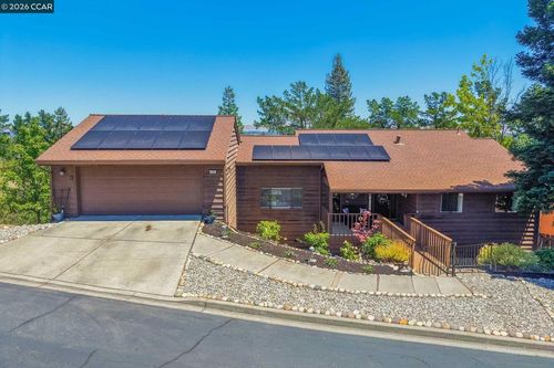 10 Swansea Ln, Pleasant Hill, CA, 94523-2009 | Card Image