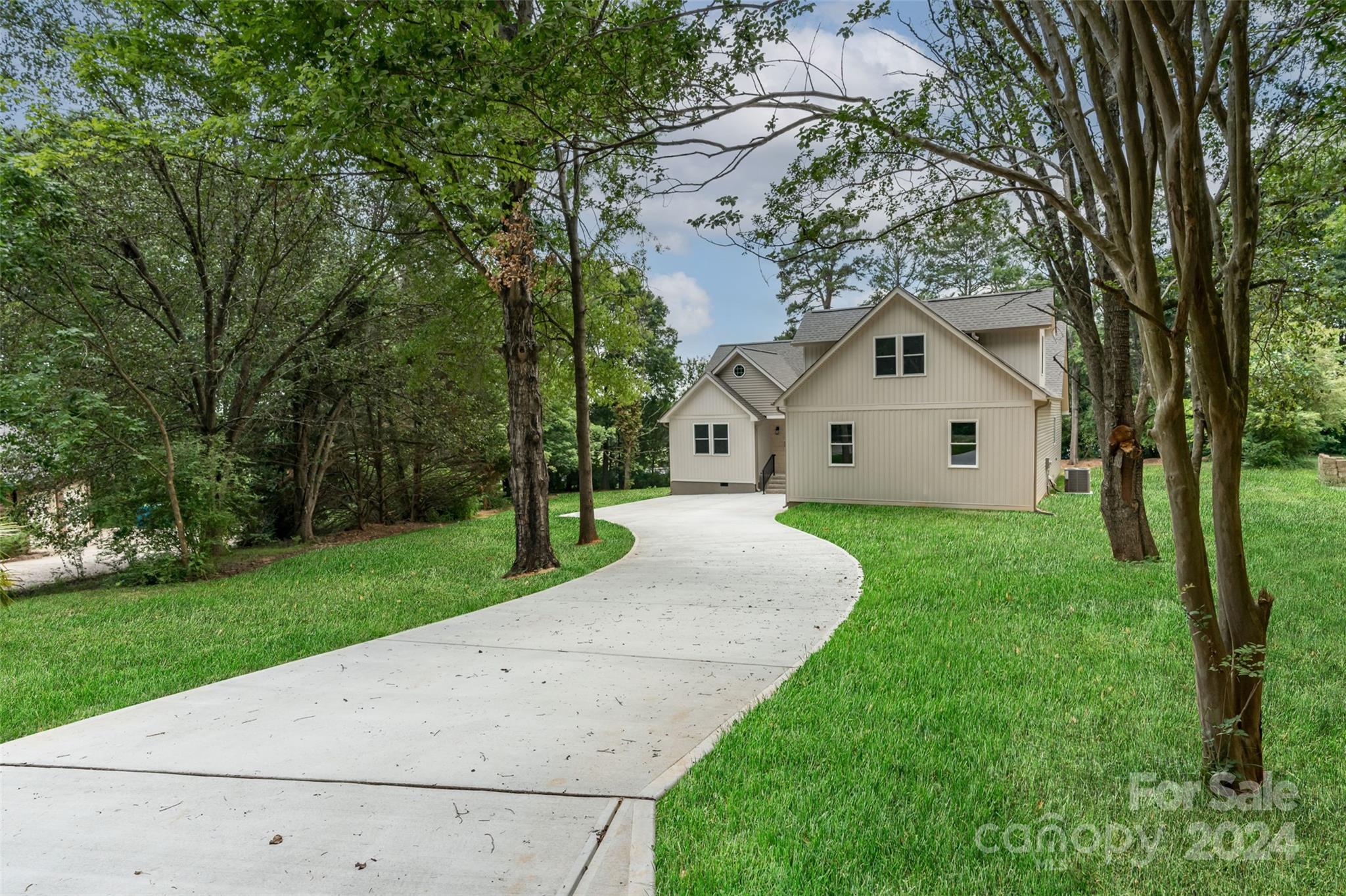 Henderson Cir, Harrisburg, NC 28075