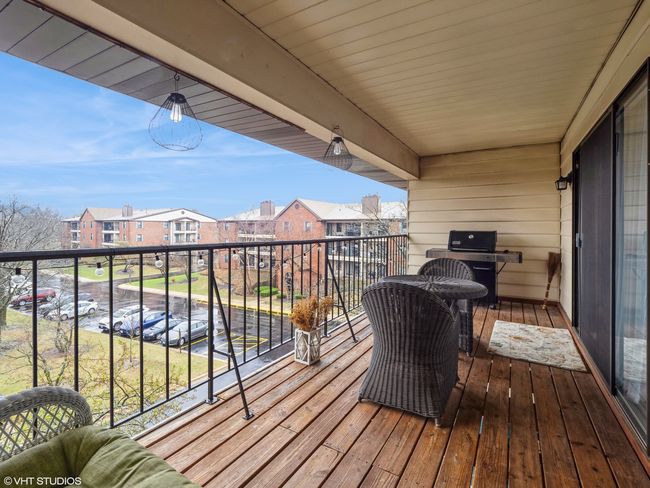 APT-304 - 671 Hapsfield Ln, Condo with 2 bedrooms, 2 bathrooms and 1 parking in Buffalo Grove IL | Image 18
