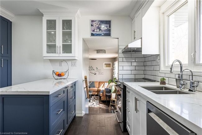 4126 London Crt, House other with 3 bedrooms, 3 bathrooms and 5 parking in Niagara Falls ON | Image 16
