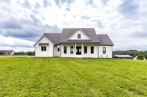 1031 Kennedy Ln, Cottontown, TN, 37048-4743 | Card Image