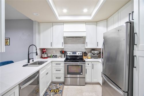 15-926 Lupine Hills Drive, Vista, CA, 92081 | Card Image