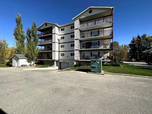 302-203 Centre St N, Sundre, AB, T0M1X0 | Card Image