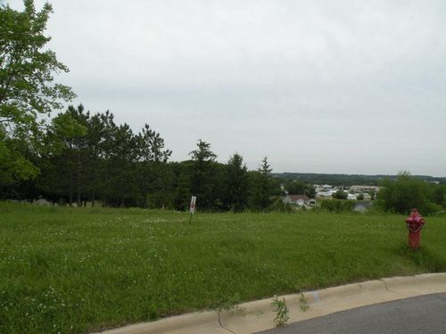 227 Glacial Ter, RIPON, WI, 54971 | Card Image