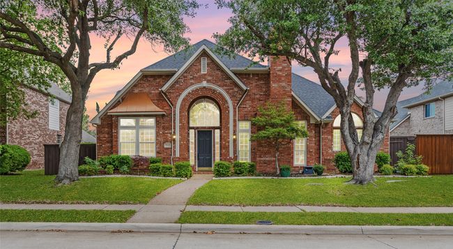 Superior Home in Sought After Forest Creek North! | Image 33