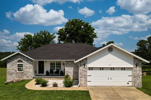 495 Bear Rdg, Highlandville, MO, 65669-8385 | Card Image