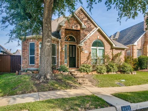 8605 Wellington Point Dr, Irving, TX, 75063-4275 | Card Image