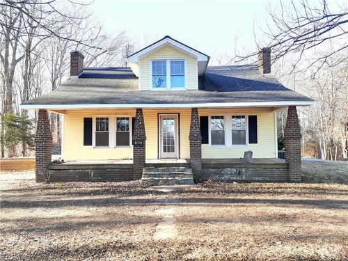 2444 Stokes School Road, Danbury, NC, 27016 | Card Image