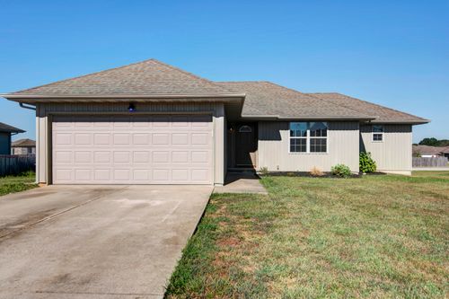 107 Cherry Ave, Clever, MO, 65631-6792 | Card Image