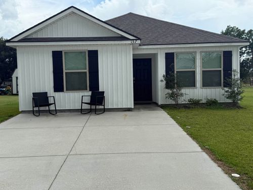 157 Benjamin Dr, Thibodaux, LA, 70301-4154 | Card Image