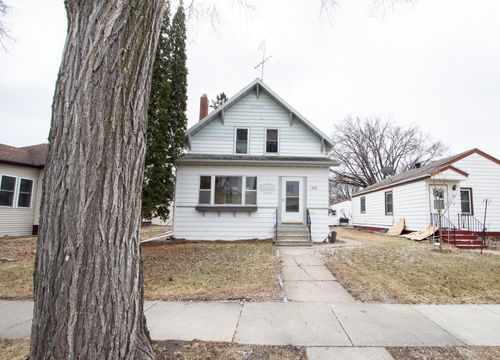 432 14th Ave S, Fargo, ND, 58103-4307 | Card Image