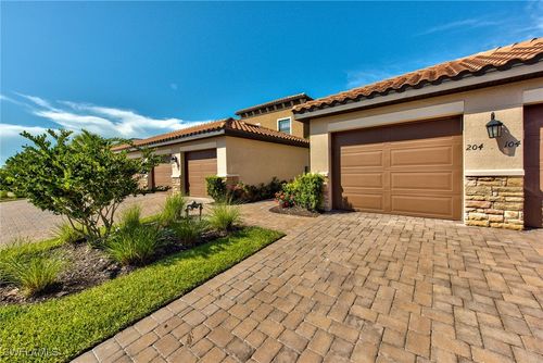 204-9377 Pocida Court, Naples, FL, 34119 | Card Image