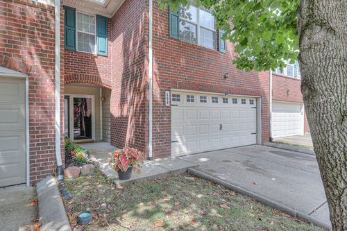 409 Heath Pl, Smyrna, TN, 37167-2627 | Card Image