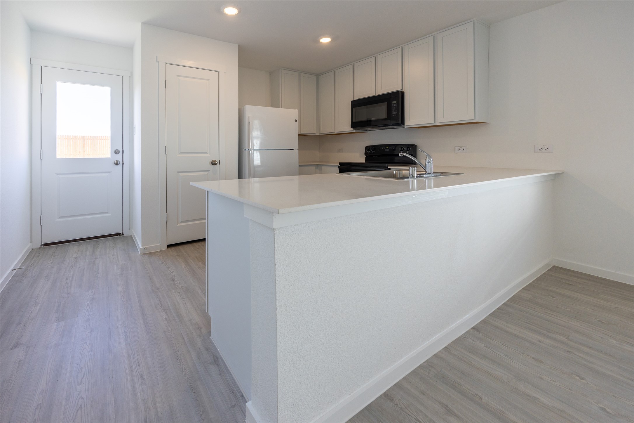 Residential Lease in Princeton 3
