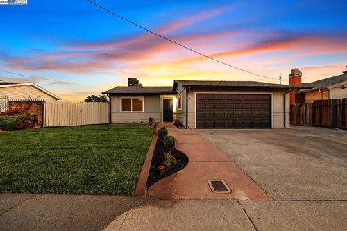 1165 Amend St, Pinole, CA, 94564-2528 | Card Image