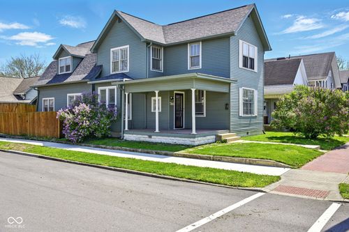 516 10th St, Noblesville, IN, 46060-2704 | Card Image