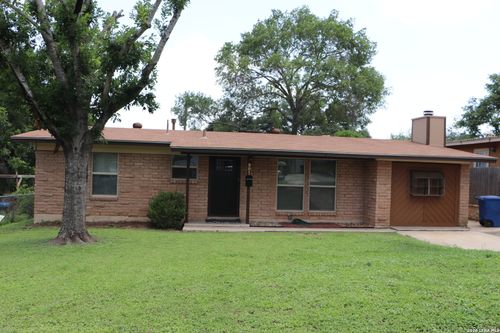 3910 Portsmouth Dr, San Antonio, TX, 78223-3418 | Card Image