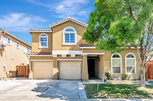 5323 Gold Creek Cir, Discovery Bay, CA, 94505-2621 | Card Image