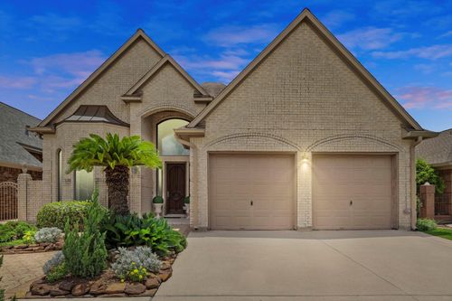 4513 Country Club Vw, Baytown, TX, 77521-3042 | Card Image