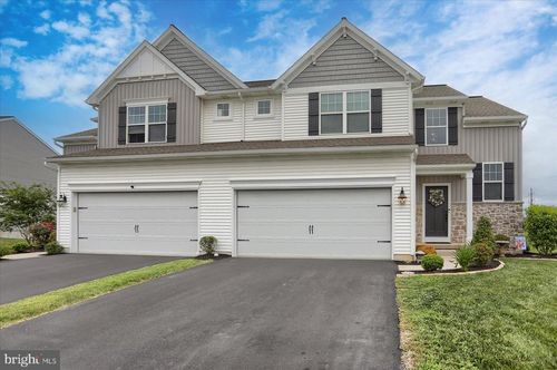 1592 Zestar Dr, MECHANICSBURG, PA, 17055-7537 | Card Image