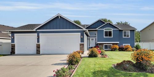 421 E Parker Dr, Colbert, WA, 99005-5007 | Card Image