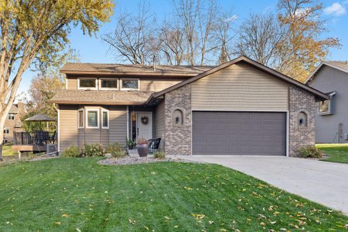 17110 Grenadier Avenue, Lakeville, MN, 55044 | Card Image