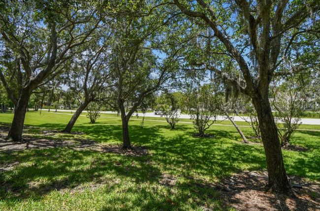 12472 Country White Cir, Townhouse with 2 bedrooms, 2 bathrooms and null parking in TAMPA FL | Image 40