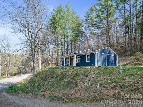 1280 Old Mine Fork Rd, Burnsville, NC, 28714-5108 | Card Image