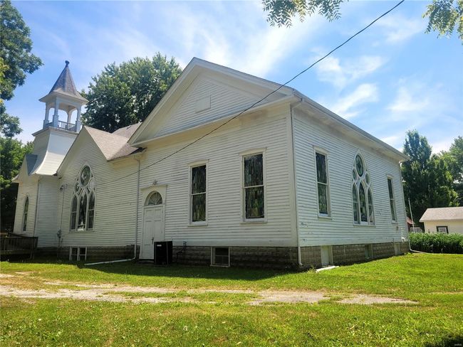 215 S Pine St, House other with 0 bedrooms, 1 bathrooms and null parking in Irving IL | Image 6