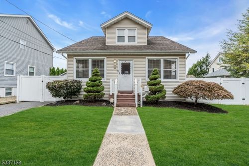 46 N 22nd St, Kenilworth, NJ, 07033-1618 | Card Image
