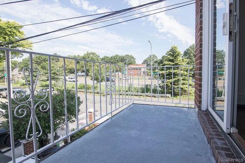 6113 170th Street, New York, NY, 11365 | Card Image
